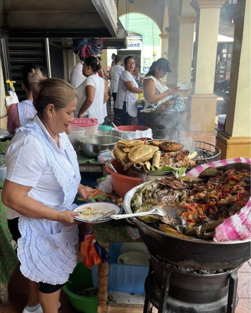 Carne en Baho Market in Leon